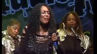 GWEN MCCRAE 2010 TOUR ALL THIS LOVE THAT I&#39;M GIVING