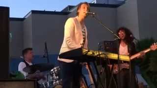 Eric Hutchinson - &quot;Oh!&quot; and &quot;Food Chain&quot; (Live in San Diego 6-18-14)