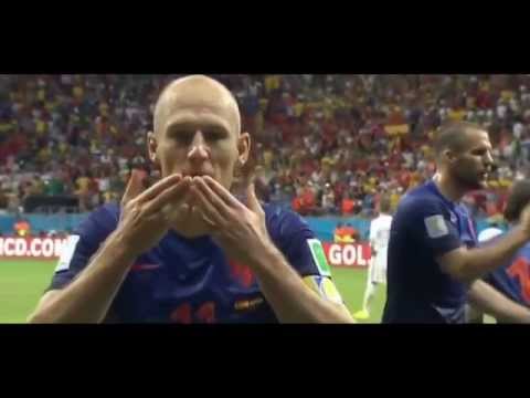 Arjen Robben wins the Golden Dive Award