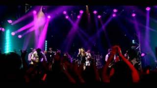 Nadine Coyle - Runnin&#39; - live November 2010 (Girls Aloud)