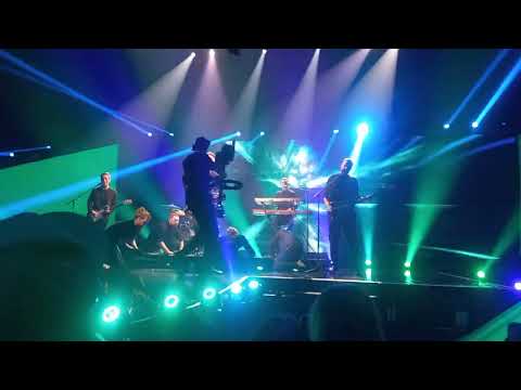 Karl-Erik Taukar bänd- Silmad pärani kinni