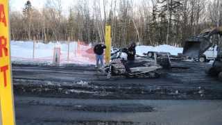 preview picture of video '2015 700cc improved sled drags. yamaha nytro vs formula 600 both improved.'