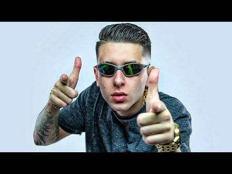 MC Gw, MC Magrinho e MC Hollywood - Embrazando - Super Homem (V.D. Mix) Lançamento 2017