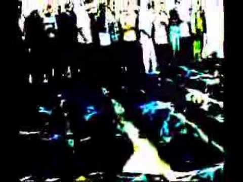 VOMIT FOR BREAKFAST -le monde se meurt-