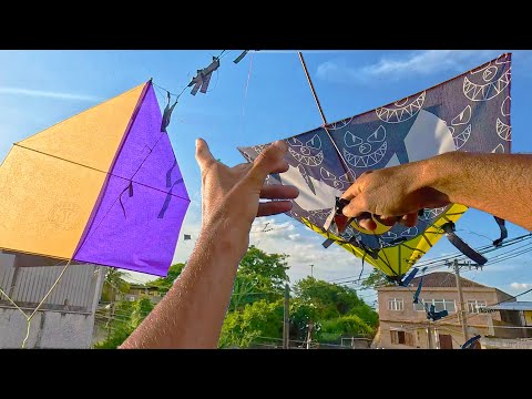 30 Kites Flown PER SECOND on the Most Famous Rooftop in Pioneira!!! 🔥