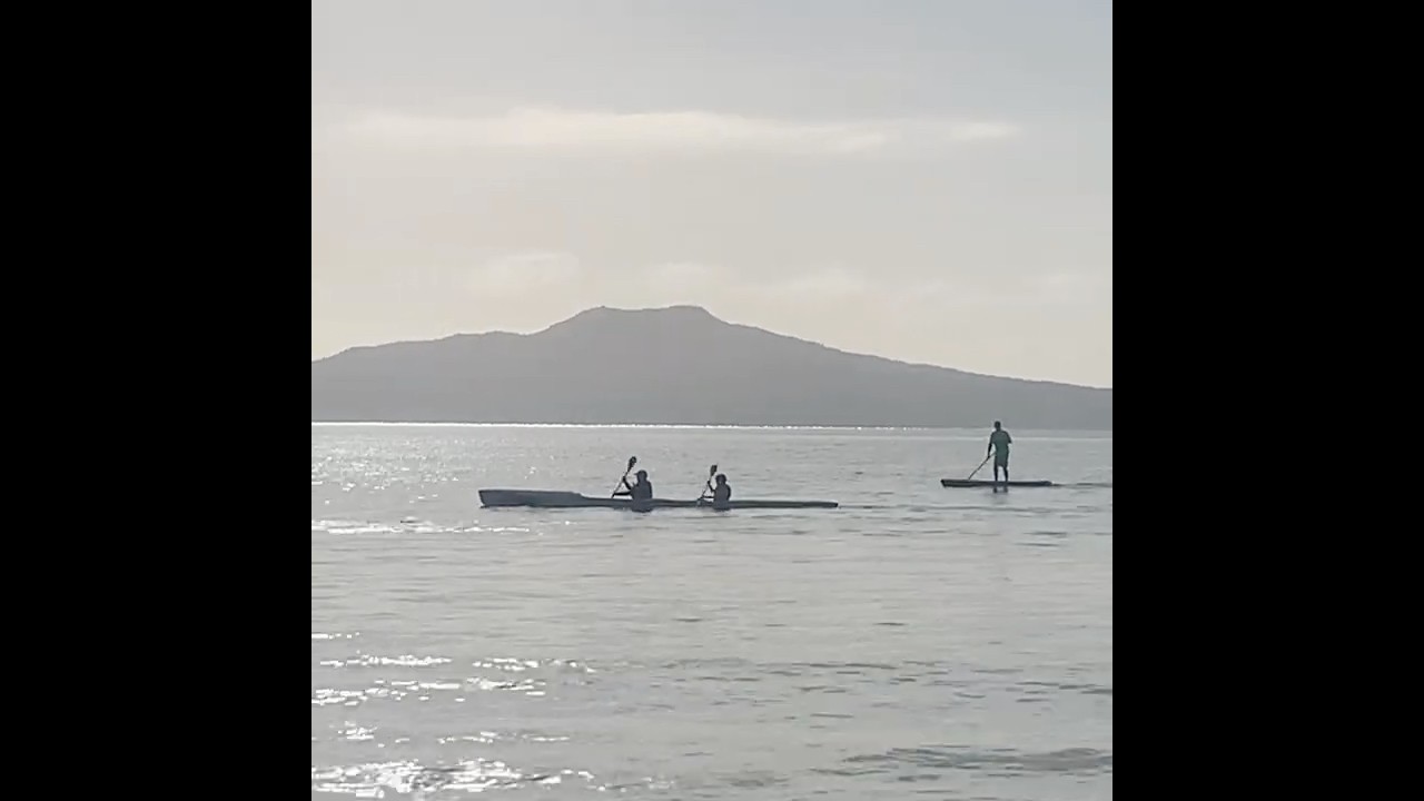Paddling the Fenn Flying Fish for the first time #surfski #paddleboard #paddlers #newzealand