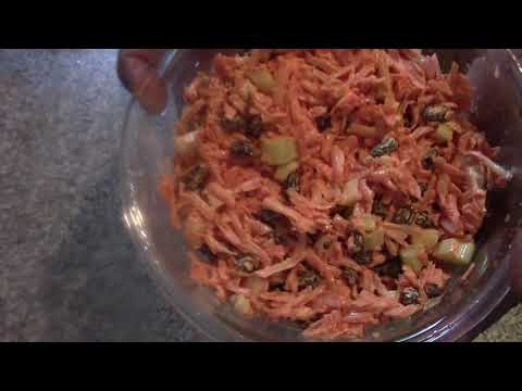 (Quick And Simple) Jamaican Carrot-Raisin Salad.