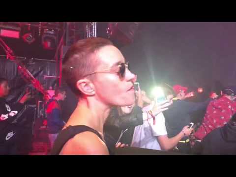 Rebeka WARRIOR - Sexy Sushi // Vieilles Charrues