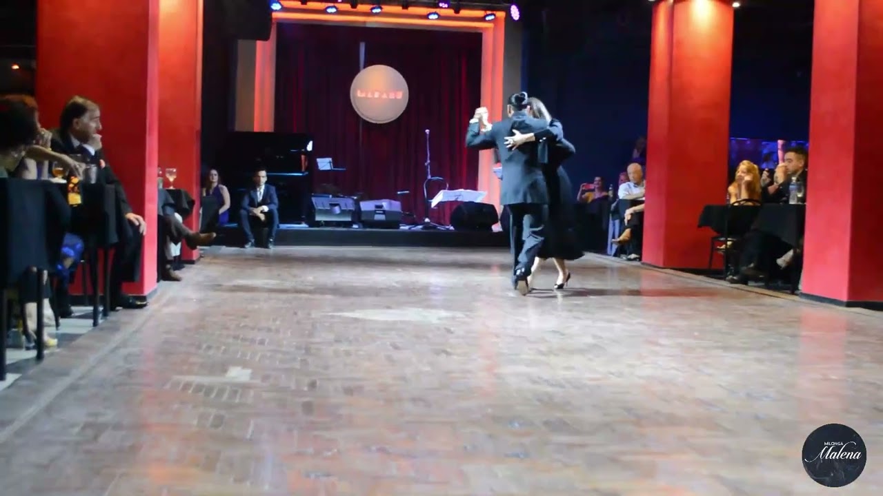 Carla Rossi & José Luis Salvo en Milonga Malena - Marabu!!! 1/4