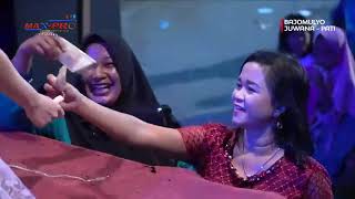 Download lagu Live show manhattan mongkle mongkle bareng JIHAN AUDY mp3 Download lagu Live show manhattan mongkle mongkle bareng JIHAN AUDY mp3