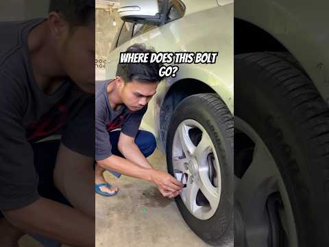 Where does this bolt go? Day 1 as a mechanic #heavyequipment #mechanic