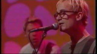 Fountains of Wayne - Red Dragon Tattoo (The 10.30 Slot)