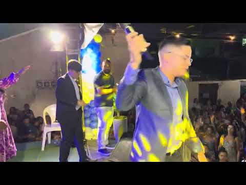 João Netto e Banda - Cantando Na Guerra (Pina)