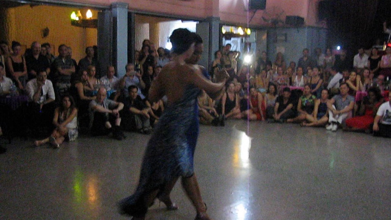 Video thumbnail for CORINA HERRERA y MARIELA SAMETBAND en Viva La Pepa Milonga (2/2)