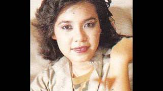 Download lagu Diana Nasution - Benci tapi Rindu mp3