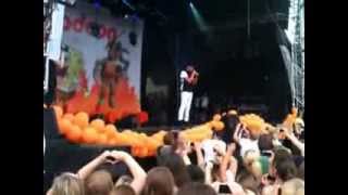 Oscar Zia "Without You"