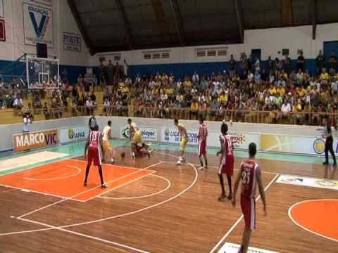 Basquete - C. Mourão X Lins