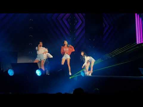 180818 Kwave Music Festival 3 Malaysia AOA - Miniskirt