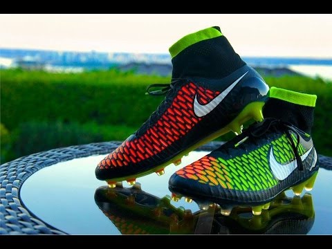 TEST: Nike Magista Obra FG Black/Hyper Punch/Volt