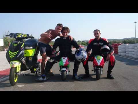 Auguri di buon natale e felice 2015 da  MINIMOTO CALABRIA