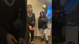 Bloodhound Lil Jeff arguing with T Slick166 over Black &amp; Mild cigars #bloodhound #black #fight #guns