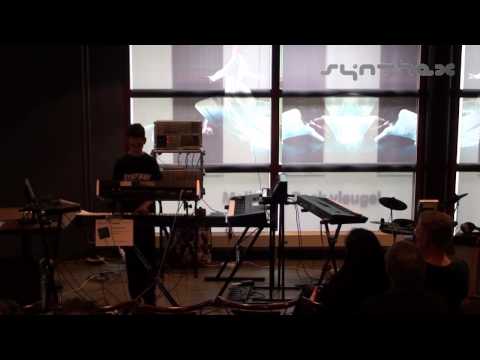 Synthex - Mirrorland part 2 Live at E-Day 2013)