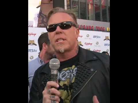 Metallica's James Hetfield honors Jeff Hanneman of Slayer  #jeffhanneman #slayer #metallica