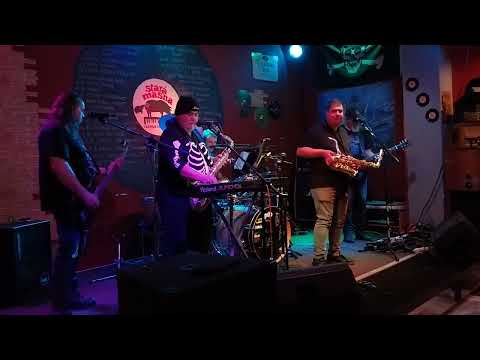 Cyrilův Bojtl Band - Správnej pes má kousat!