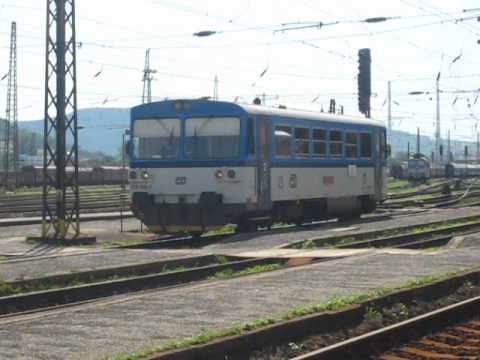 Příjezd+hlášení o příjezdu+odjezd vlaku Os 16515 - Ústí nad Labem - západ