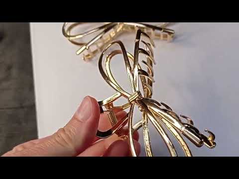 PIRANHA GRANDE DE METAL DOURADA 10,5CM