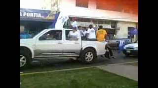 preview picture of video 'caravana de capriles en valle de la pascua'