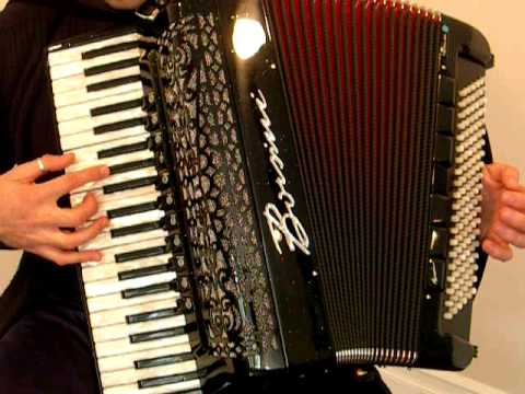 Borsini Vienna 414 Super Compact Musette Accordion Demo