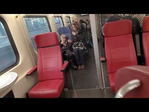 Amsterdam First Class versus 2nd Class trains