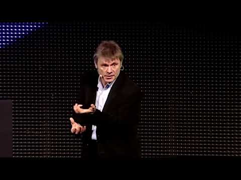 Bruce Dickinson - Music Legend. Entrepreneur. Investor. Fencer. Pilot. Motivational Keynote Speaker