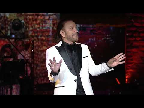 Yjet në Butrint - Timo Flloko - Treni imagjinar