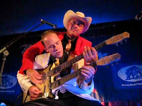 Deke Dickerson Rockabilly Rave 16 Muleskinner Blues ACROBATIC GUITARS