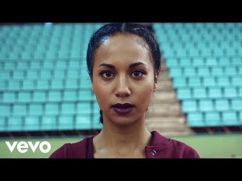 Hundred Miles - Yall ft. Gabriela Richardson
