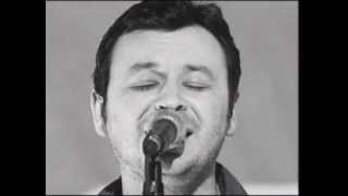 Manic Street Preachers So Why So Sad and Found My Soul Live Top Of The Pops 2001