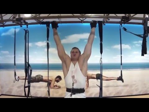 Tommy Beach Rücken Training McFit Othmarschen Neueröffnung Lat Latissimus