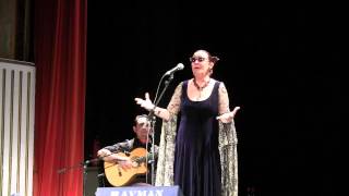 Martirio y Raúl Rodríguez. Yo vengo a ofrecer mi corazón ( Fito Páez)