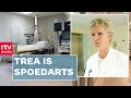 Werken op de spoedeisende hulp: 'Het kan best bloederig zijn'  | Nostalgie | RTV Drenthe