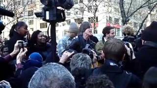 Jackson Browne and Dawes Perform &#39;I Am A Patriot&#39; at Occupy Wall Street