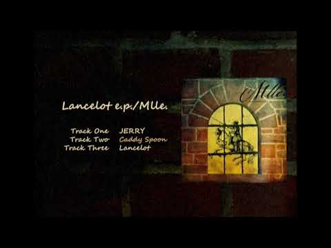 download lagu mp3 mp4 Mlle, download lagu Mlle gratis, unduh video klip Mlle