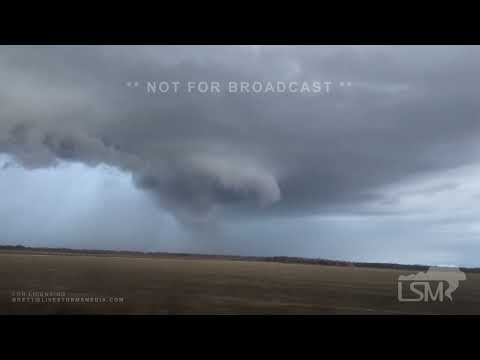 01-18-2023 Pioneer, LA - wall cloud, close range possible tornado