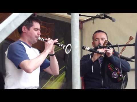 Ton simple Gavotte Montagne : Irvoas/Moign - le 2 juin 2013 à Spezet