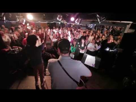 Choir! Choir! Choir! sings Simply Red - Holding Back The Years