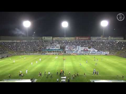 "Recibimiento Alianza F.C. vs Monterrey | #SCCL2019" Barra: La Ultra Blanca y Barra Brava 96 • Club: Alianza