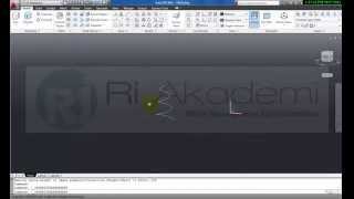 preview picture of video 'Autocad - Helix Komutu'