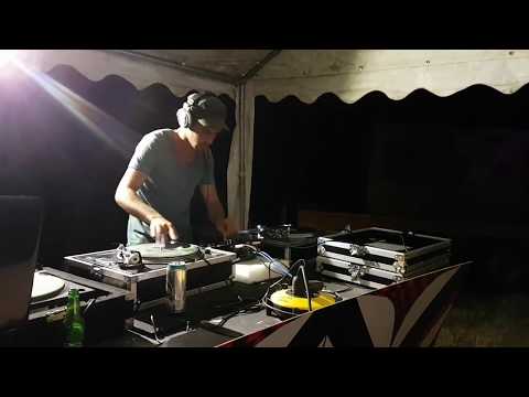 Free Party - Arenui/AK - Pedro