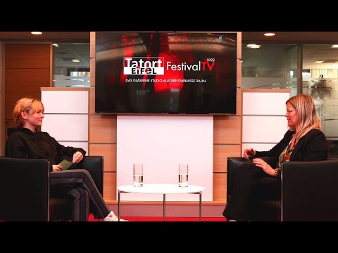 Tatort Eifel 2022: Gläsernes Studio mit Julia Gieseking